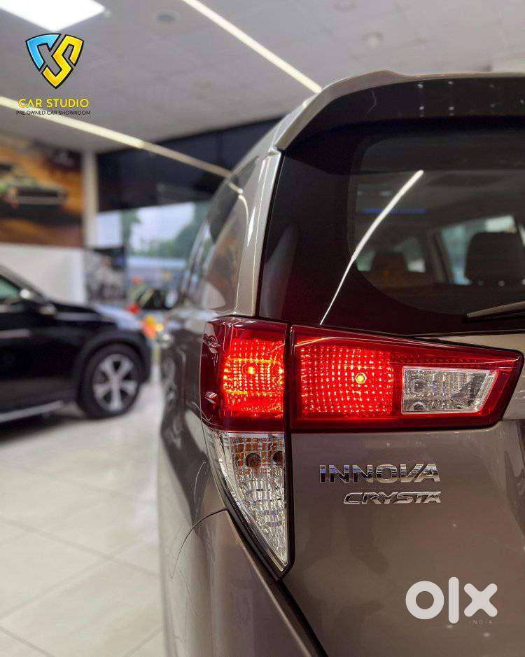 Toyota Innova Crysta 2.8z Automatic, 2018, Diesel