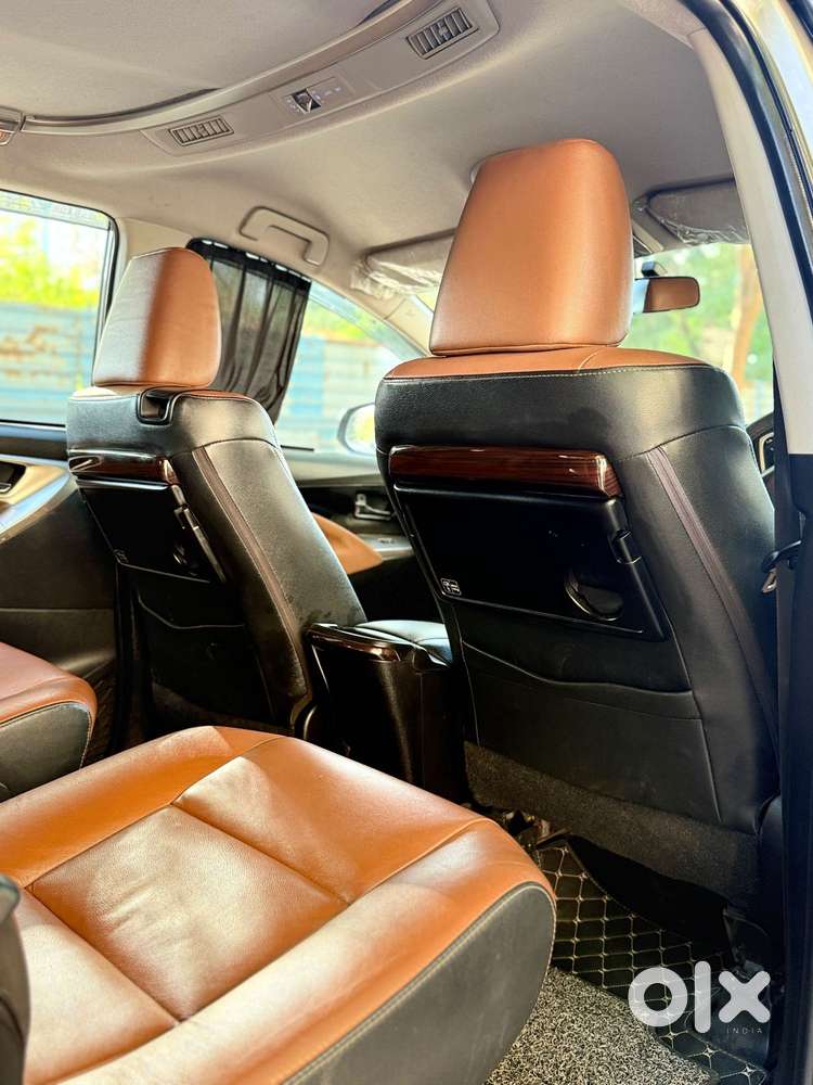 Toyota Innova Crysta 2.8 Zx At, 2017, Diesel