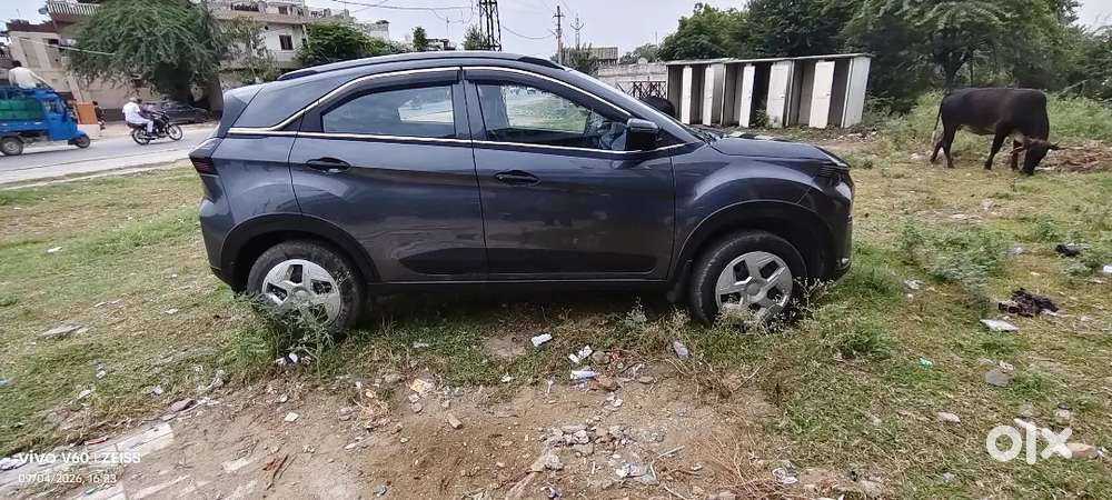 Tata Nexon Pure 2025