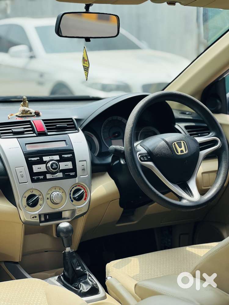 Honda City 2008-2011 1.5 V Mt, 2010, Petrol
