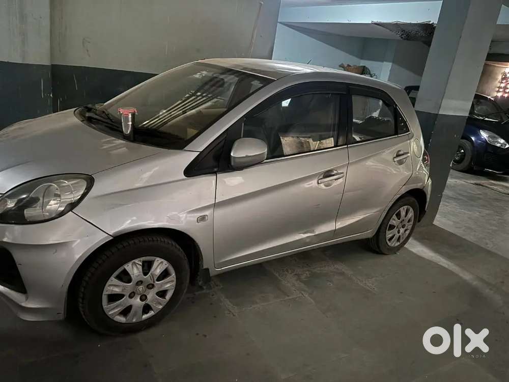 Selling My Car Brio 2014 Full Petrol Manual