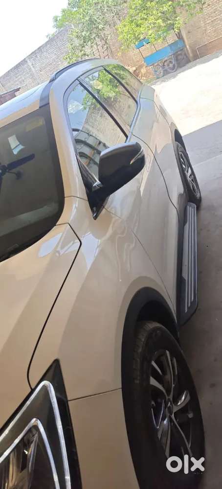 Mahindra Xuv700 Diesel Mt 2022