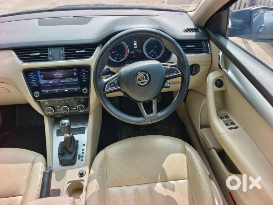 Skoda Octavia 1.8 Tsi At Style, 2018, Petrol