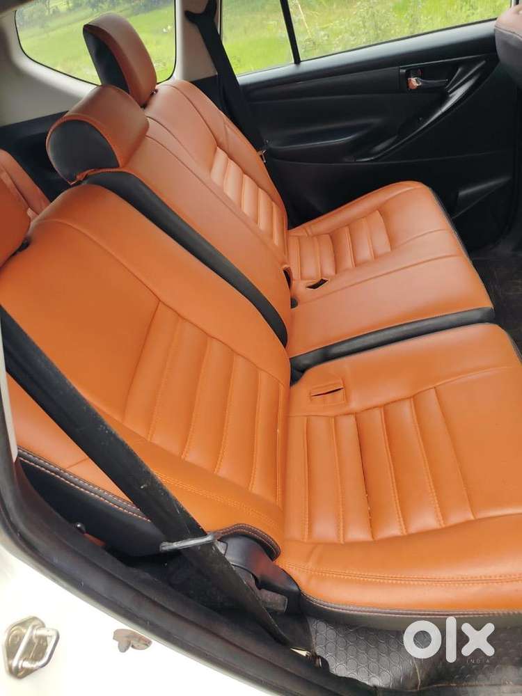 Toyota Innova Crysta 2017 Diesel Well Maintained