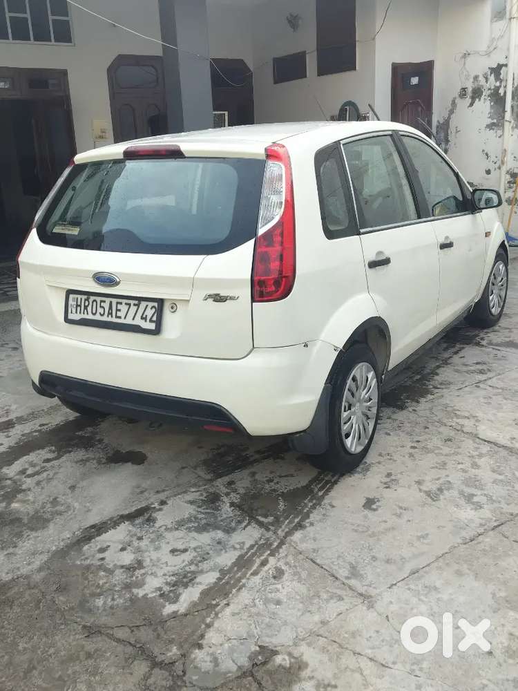 Ford Figo 2013 Petrol 80000 Km Driven 2027 Tk Passing