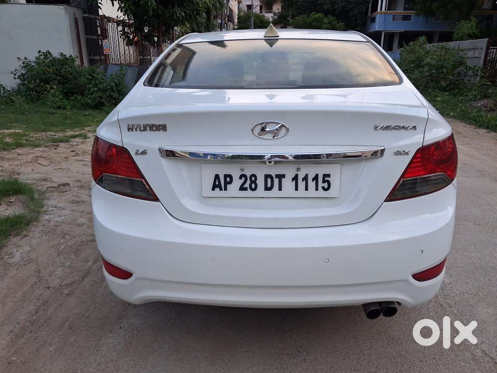 Hyundai Verna Fluidic 1.6 Crdi Sx Opt, 2012, Diesel