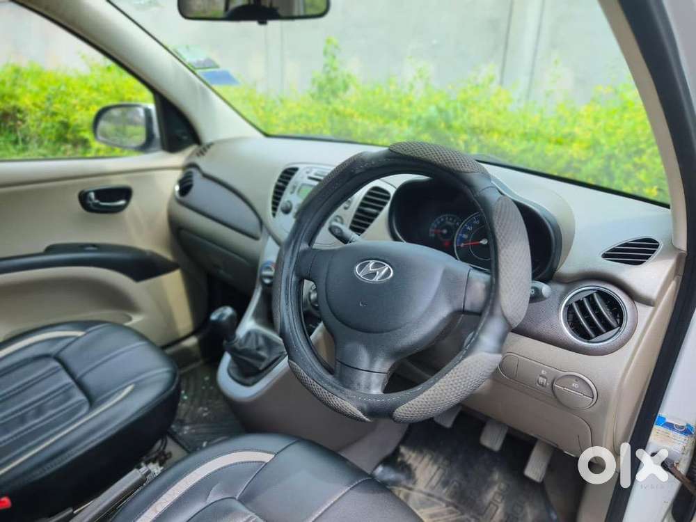 Hyundai I10 2016 Petrol 18216 Km Driven