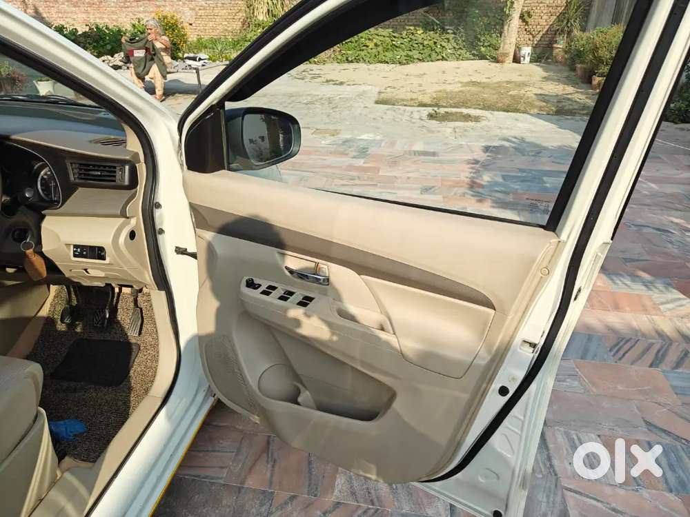 Maruti Suzuki Ertiga 2021 Petrol Well Maintained