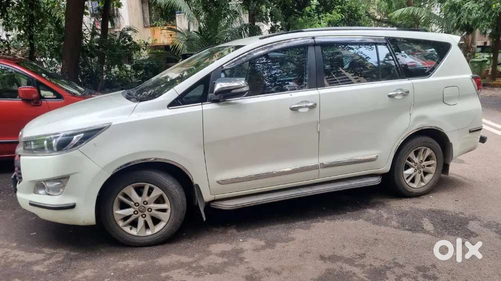 Toyota Innova Crysta 2017 Diesel 143000 Km Driven