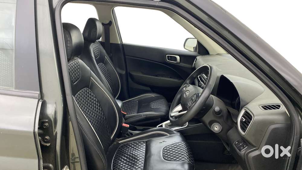 Hyundai Venue S Turbo Dct, 2019, Petrol