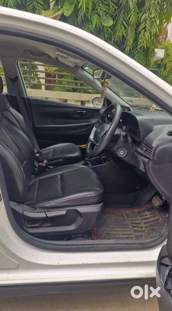 Hyundai I20 Sportz 1.2 Ivt, 2021, Petrol