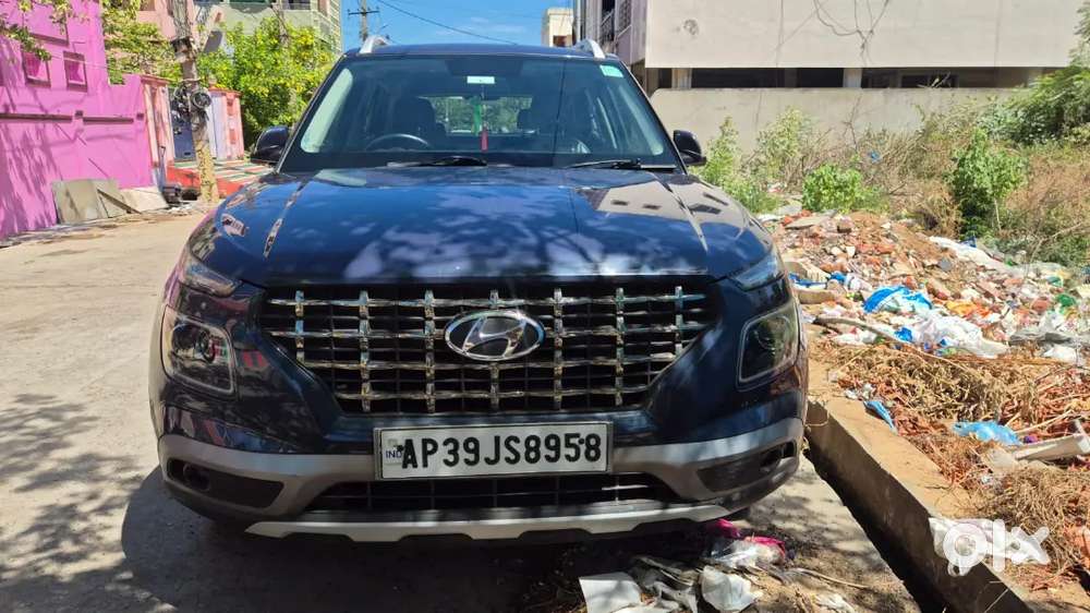 Hyundai Venue S Plus 2021 Mt Petrol