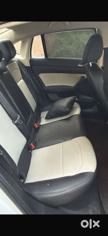 Skoda Slavia 2023 Petrol Well Maintained
