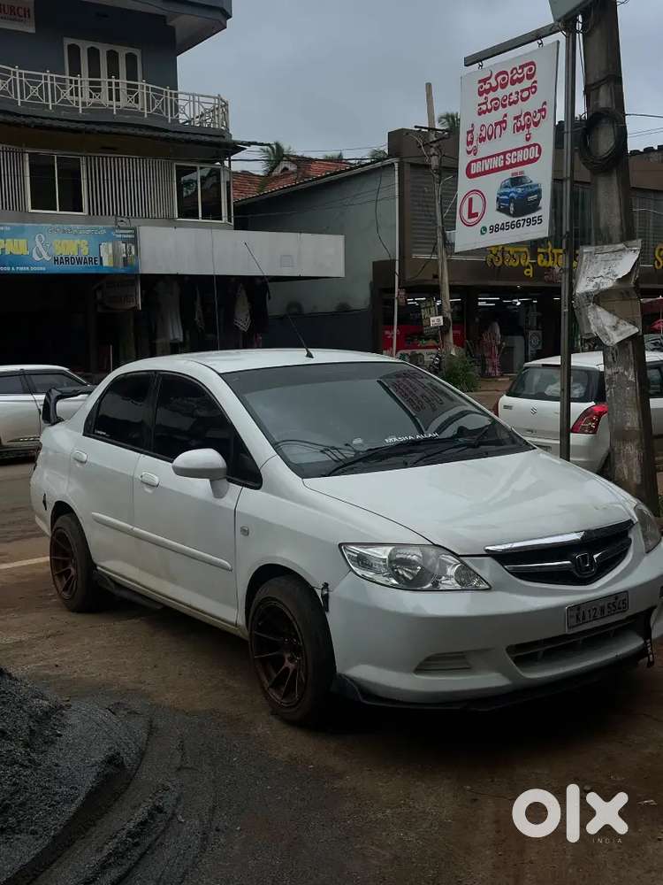 Hyundai New Elantra 2008 Km
