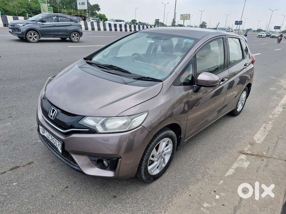 Honda Jazz V Mt Privilege, 2015, Cng & Hybrids