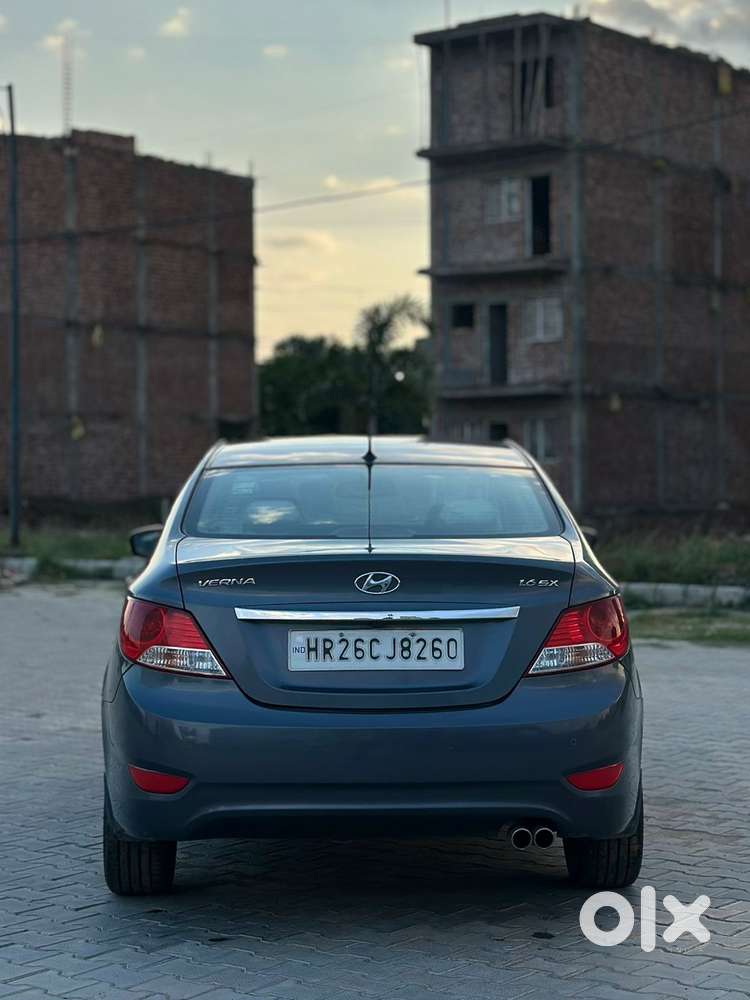 Hyundai Verna Fluidic 1.6 Vtvt Sx, 2014, Petrol