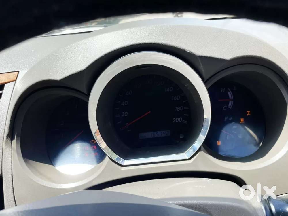 Toyota Fortuner, 2010, Diesel