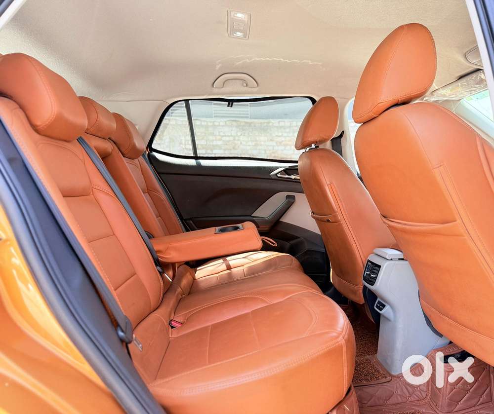 Skoda Kushaq 1.0 Tsi Ambition, 2021, Petrol