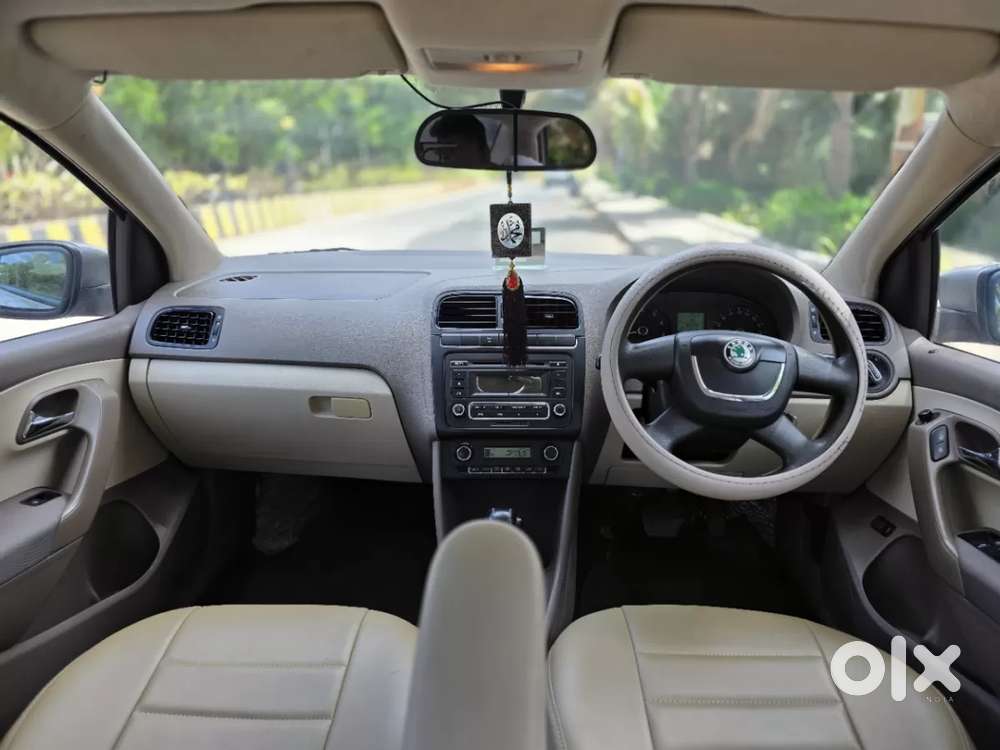 Skoda Rapid 1.6 Mpi At Elegance, 2012, Petrol