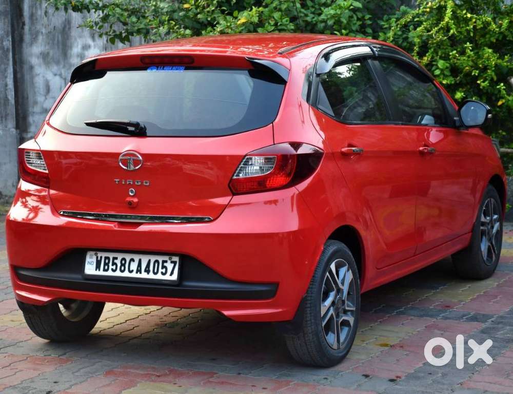 Tata Tiago, 2024, Petrol