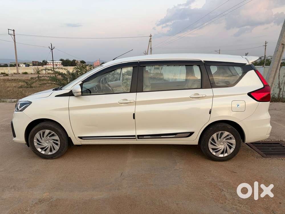Maruti Suzuki Ertiga Vxi (o) Cng, 2024, Cng & Hybrids
