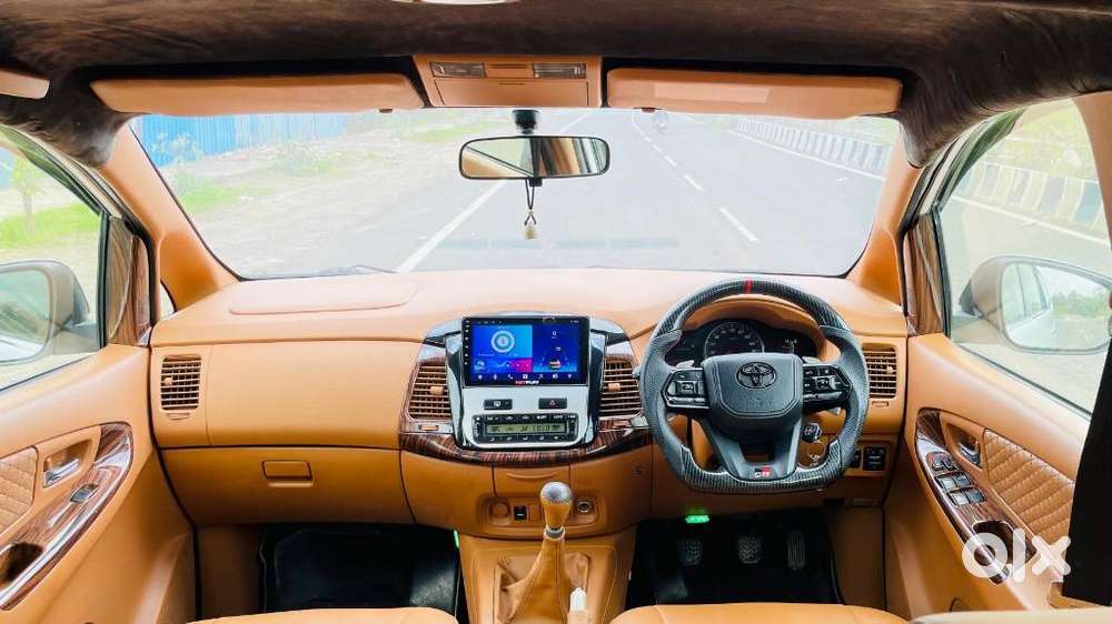 Toyota Innova 2.5 Vx 7 Seater Bs Iv, 2014, Diesel