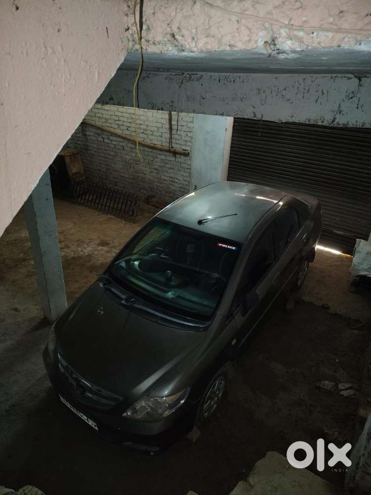 Honda City Zx 2006 Cng & Hybrids Well Maintained