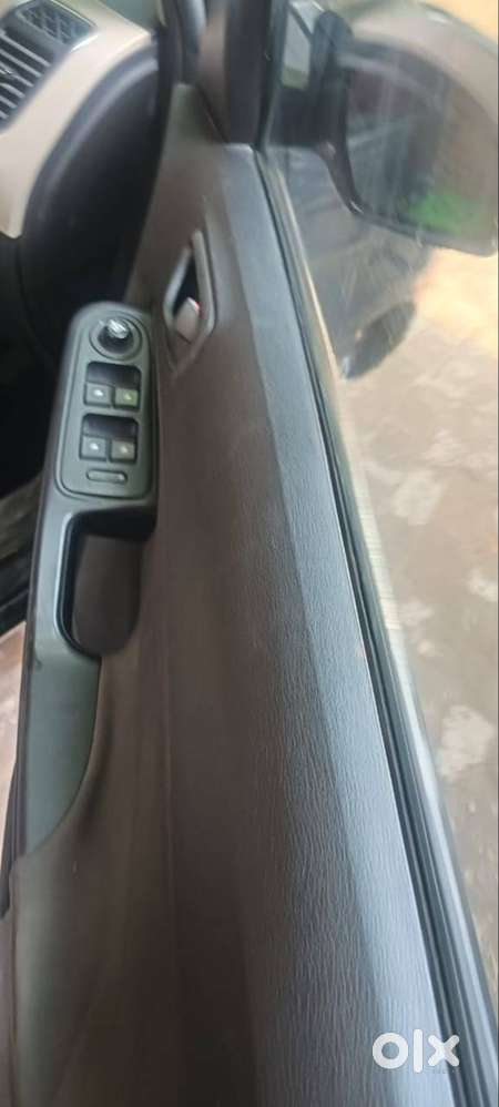 Tata Zest Xms Petrol Variant Single Handed And Well Maintained Car