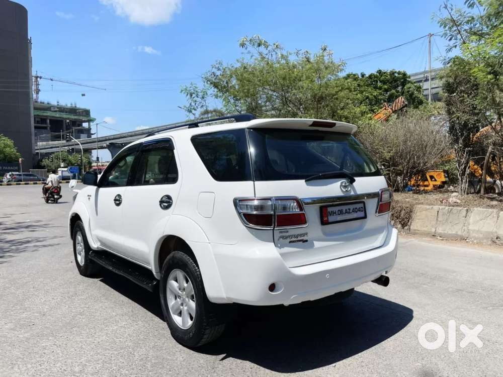 Toyota Fortuner, 2010, Diesel
