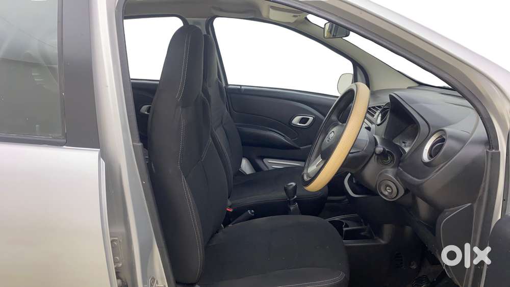 Datsun Redigo T Option, 2018, Petrol