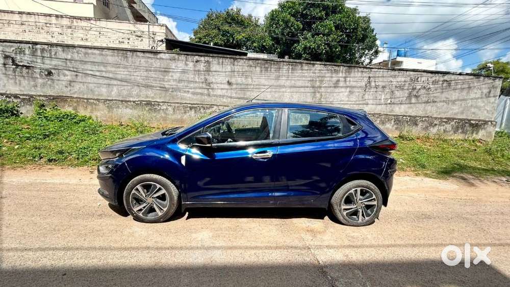 Tata Altroz 1.2 Xza Petrol Dct, 2022, Petrol