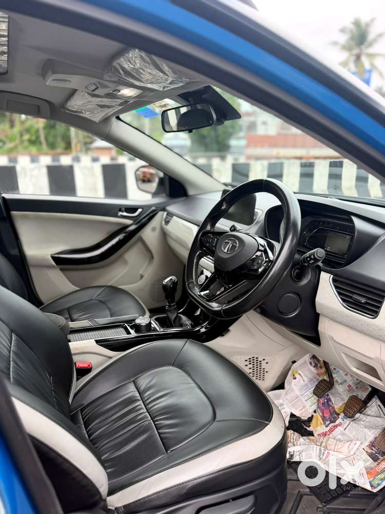 Tata Nexon 1.2 Revotron Xz Plus, 2021, Petrol