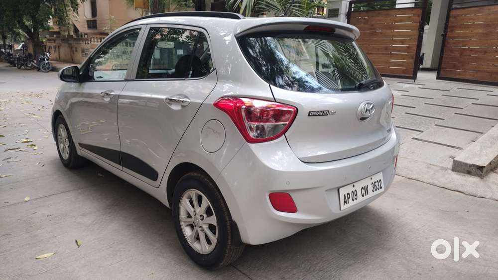 Hyundai Grand I10 Asta Automatic 1.2 Kappa Vtvt, 2014, Petrol