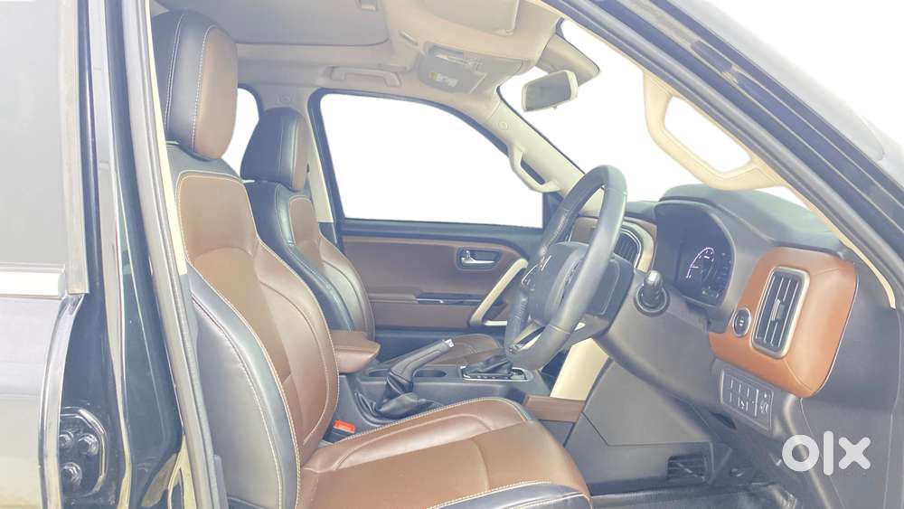 Mahindra Scorpio-n 2.2 Z8 L Diesel At 6 Str, 2023, Diesel