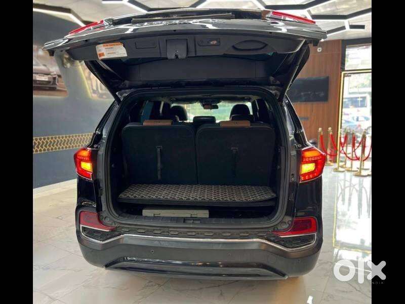 Mahindra Alturas G4 4wd At, 2019, Diesel