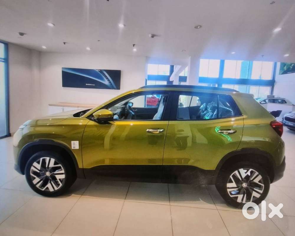 Skoda Kylaq Prestige, 2025, Petrol