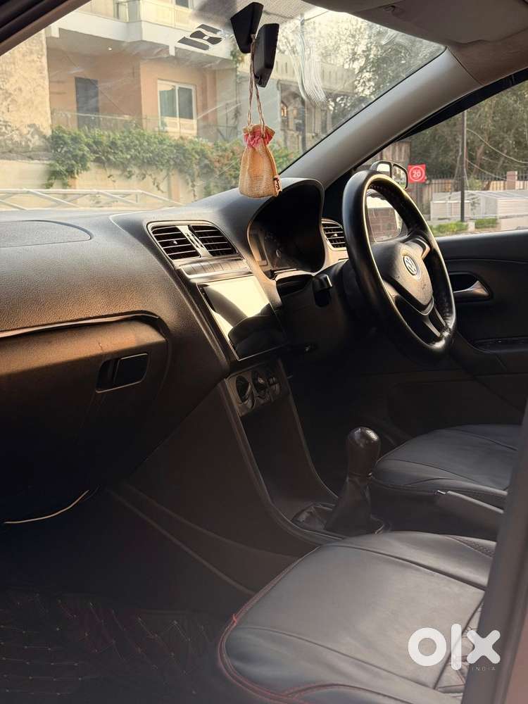 Volkswagen Polo Petrol Comfortline 1.2l, 2016, Petrol