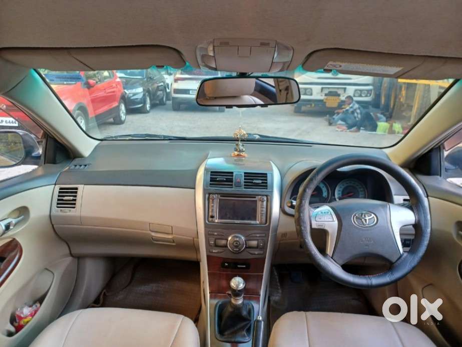 Toyota Corolla Altis 1.8 G Cng, 2011, Cng & Hybrids