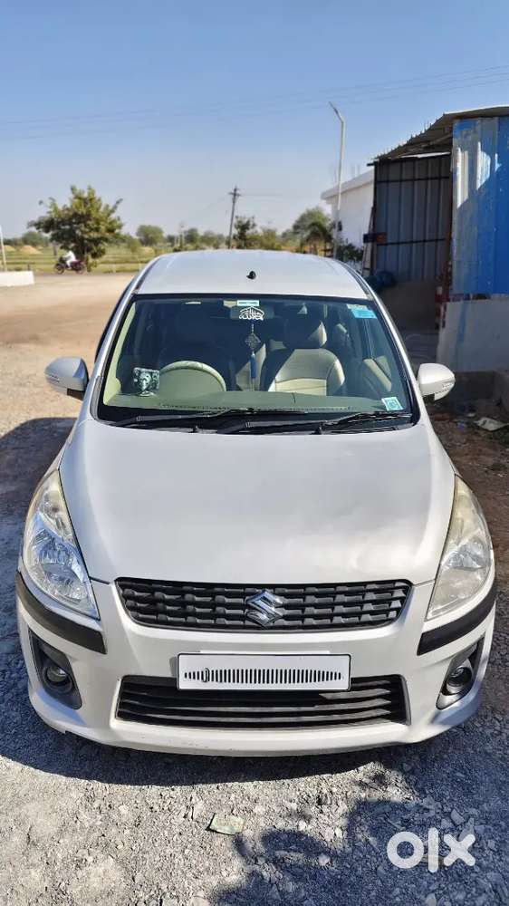 Maruti Suzuki Ertiga 2013 Diesel 74000 Km Driven
