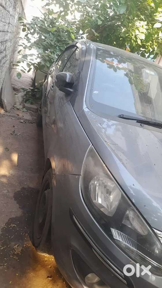 Tata Zest 2018