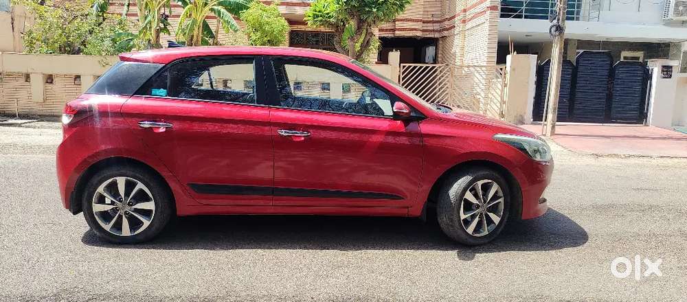 Hyundai I20 2015 Cng & Hybrids 66300 Km Driven
