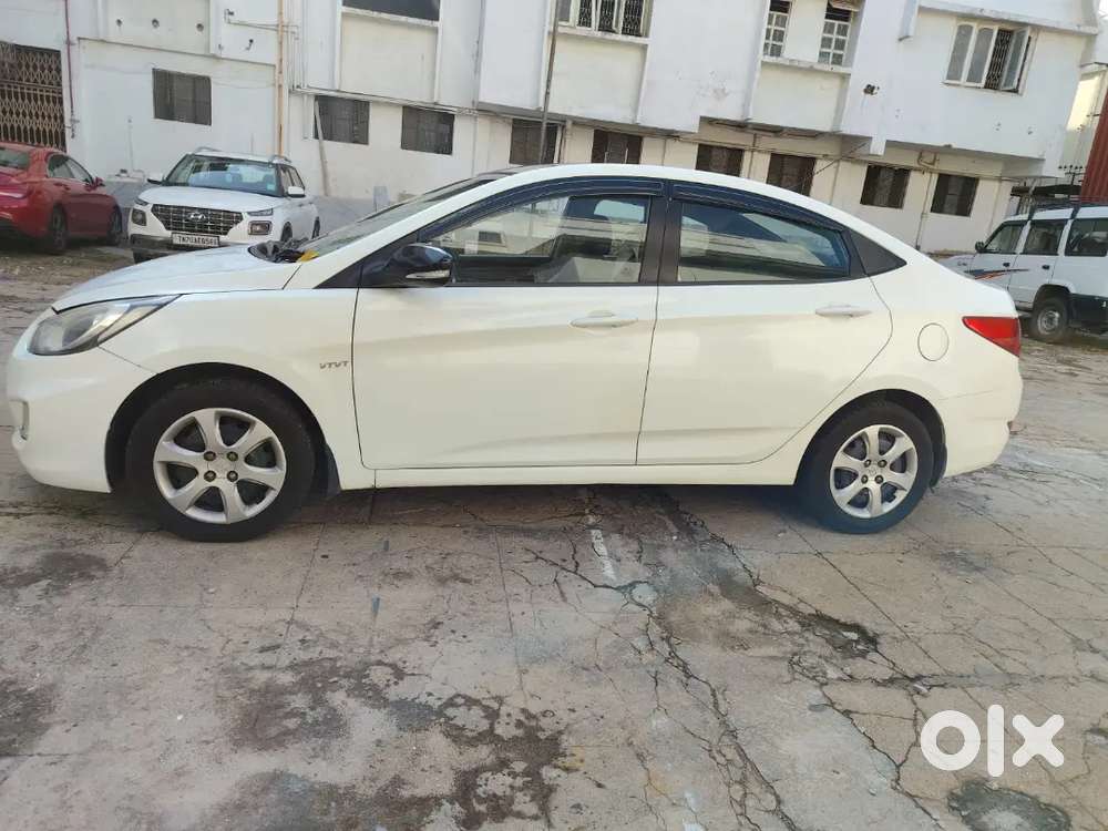 Hyundai Verna 2011 Petrol Well Maintained
