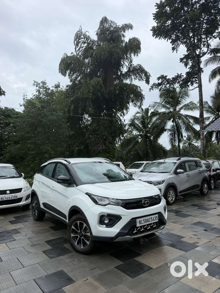 Tata Nexon 1.2 Revotron Xz, 2020, Petrol