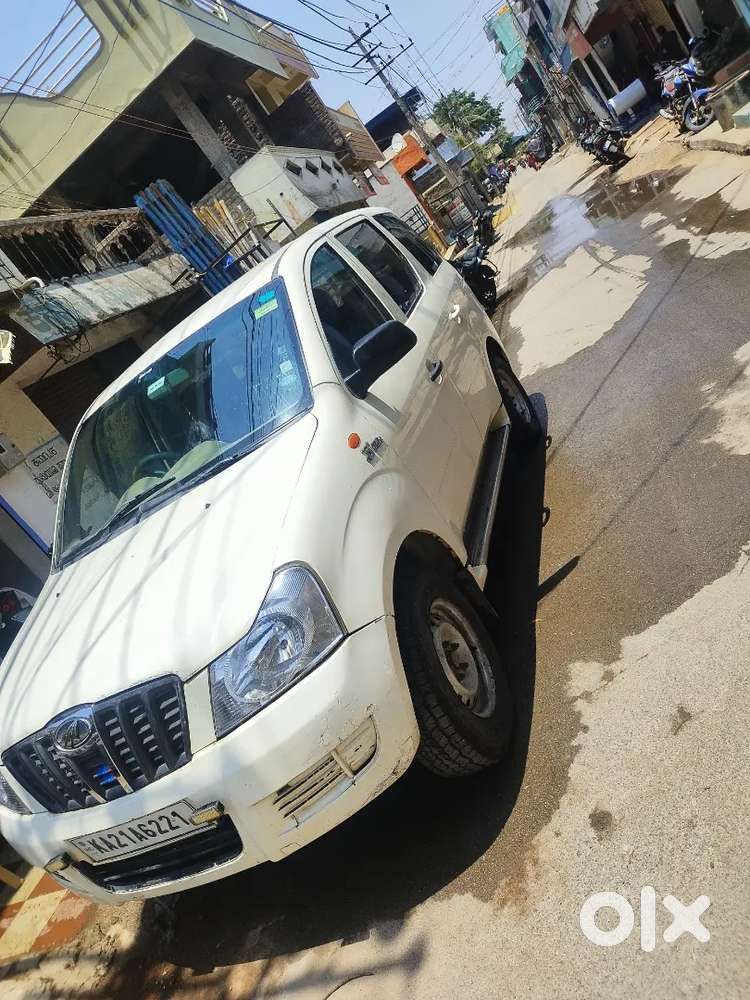 Mahindra Xylo 2012