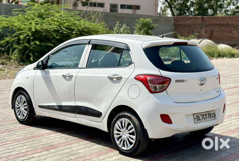Hyundai Grand I10 Magna Cng, 2015, Cng & Hybrids