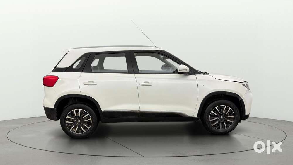 Maruti Suzuki Vitara Brezza 1.5 Zxi Plus At, 2022, Petrol