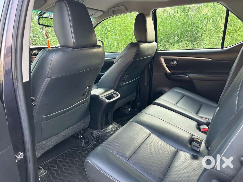 Toyota Fortuner 4x2 Mt 2.8 Diesel, 2021, Diesel