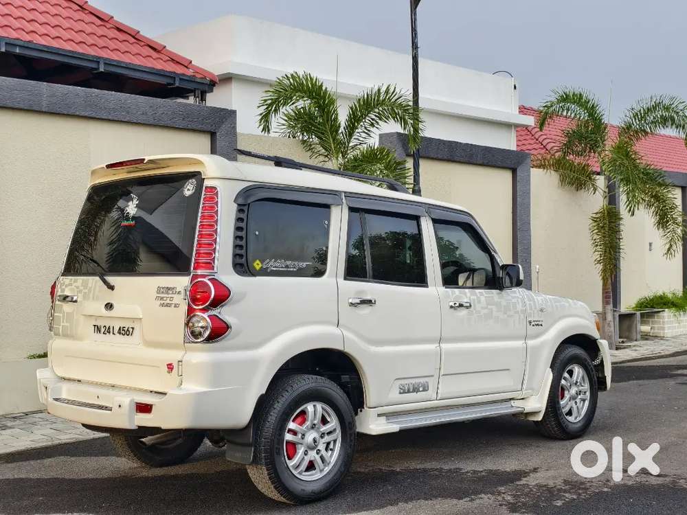 Mahindra Scorpio 2011 Diesel Well Maintained