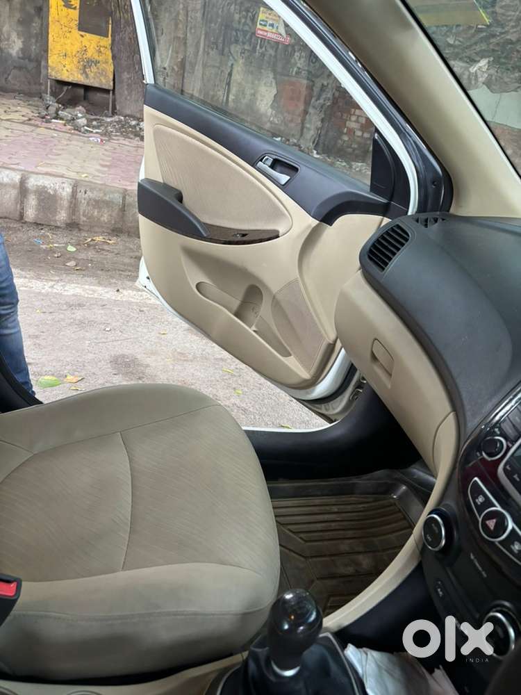 Hyundai Verna 2015 Petrol