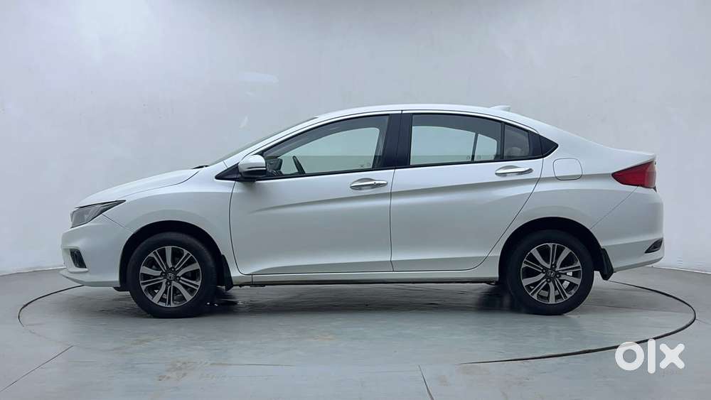 Honda City 1.5 V 4th Gen I-vtec Mt, 2023, Petrol